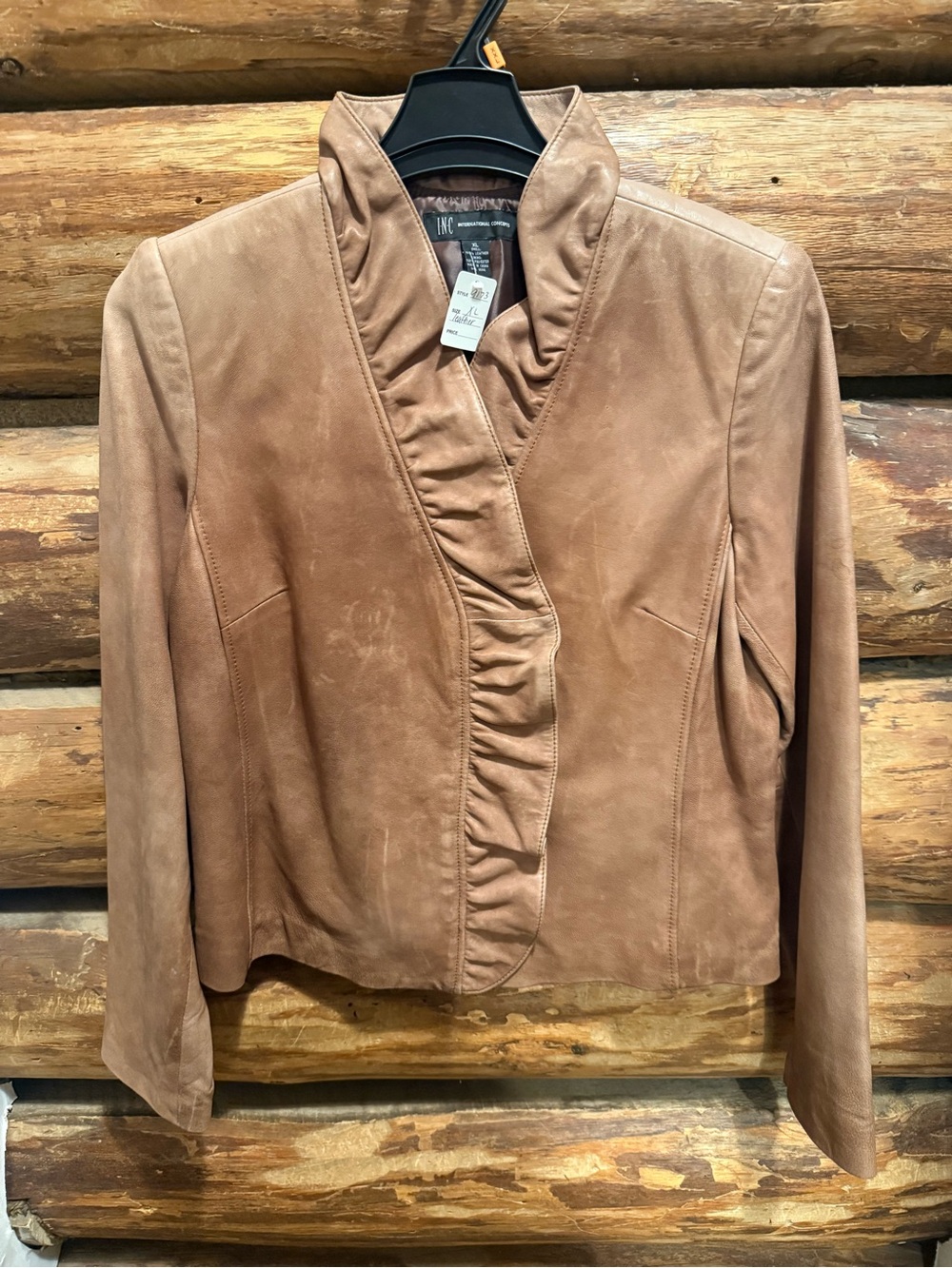 😍Gorgeous Y2K XL INC International Concepts Tan Ruffle-Front Leather Jacket